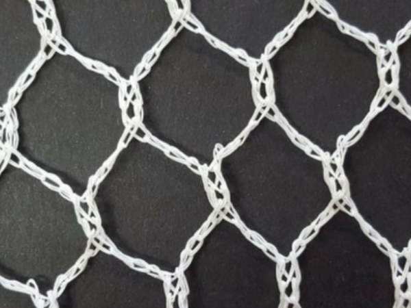 Monofilament hexagonal warp knitted net