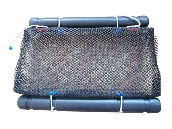 Plastic oyster mesh with plastic floater